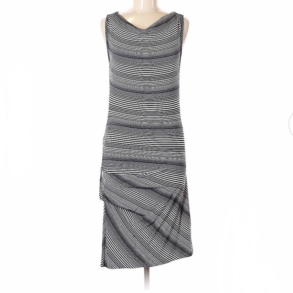 New Mossimo dress! Never been worn!